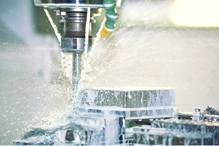 Industrial Application with spraying water