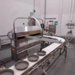 Robotic food dispensing equipment