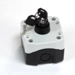Maple Systems PB01001A - Single white control box with keylock pushbutton installed