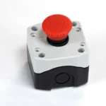 PB01001A – Single White Control Box with Red Mushroom Maple Systems PB01001A -Single white control box with red mushroom head pushbutton installed