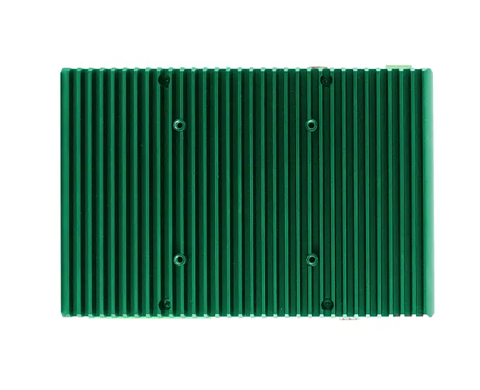 Industrial box PC with 4G/LTE connectivity for remote access and mobile networking—ideal for edge computing, IoT, and off-grid deployments